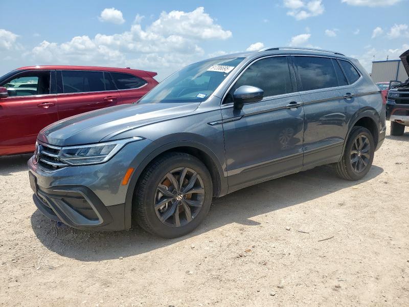 VOLKSWAGEN TIGUAN SE