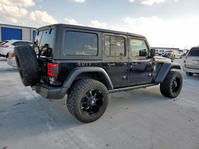 Vin: 1c4hjxfn1mw656786, lot: 62013015, jeep wrangler rubicon 20213