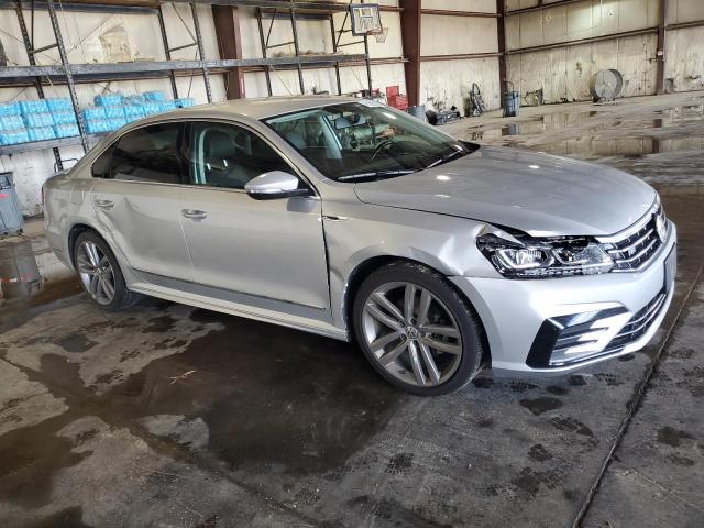 2017 VOLKSWAGEN PASSAT R-L 1VWDT7A36HC083404