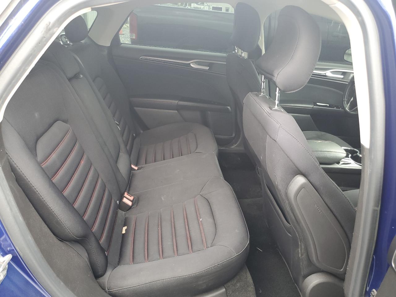 Ford Fusion se 2016