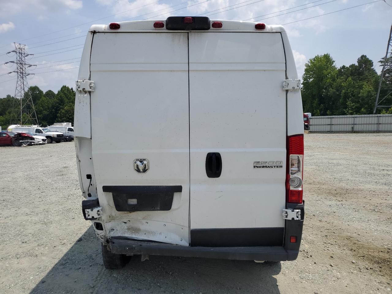 RAM PROMASTER 2500 HIGH