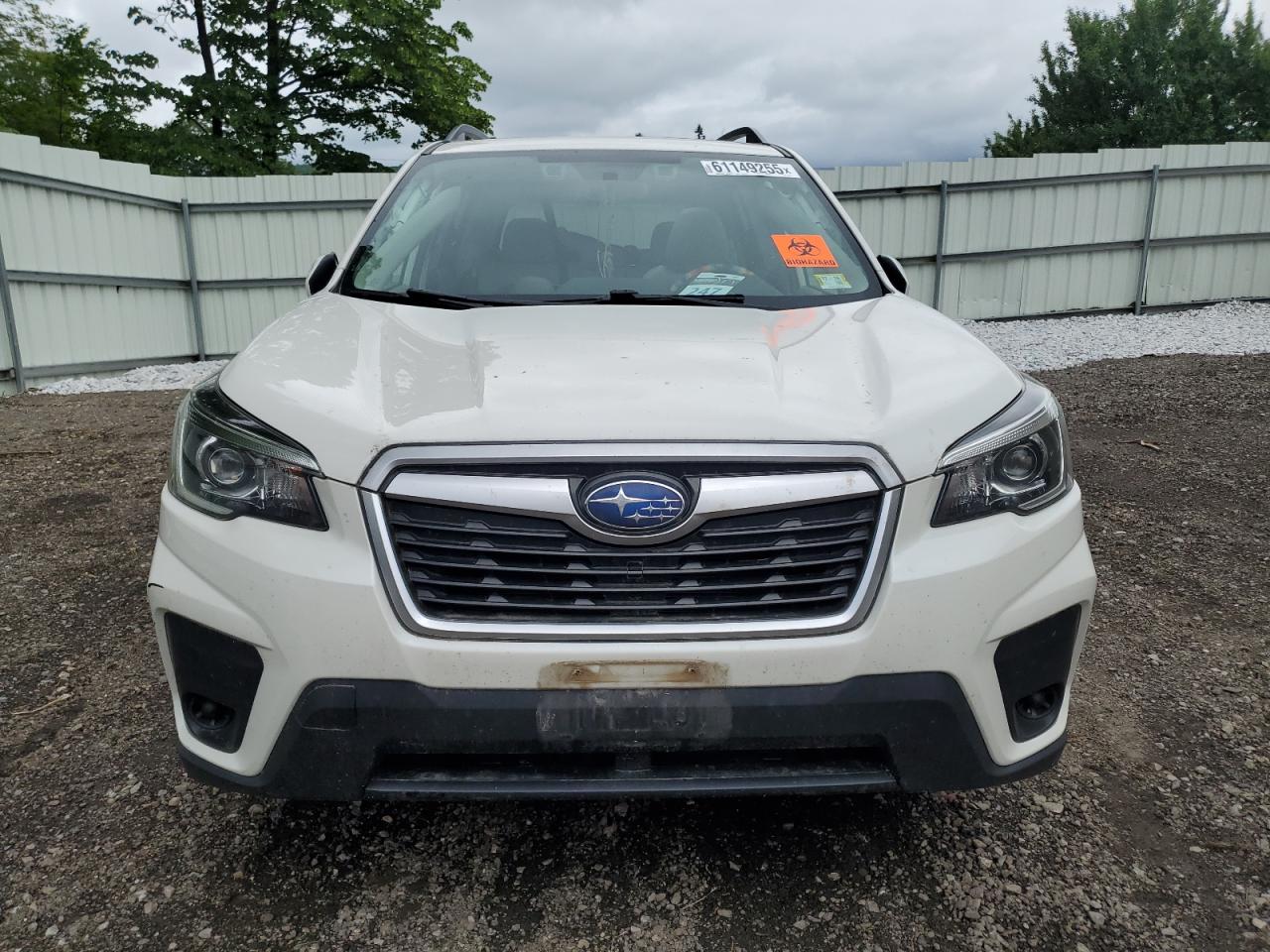 SUBARU FORESTER PREMIUM