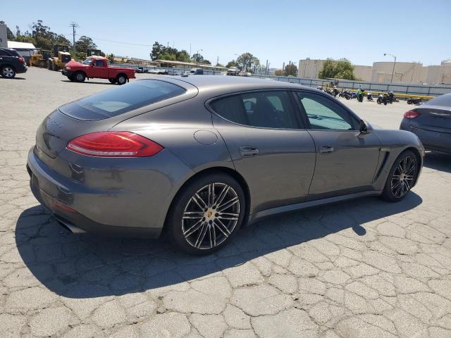 2015 PORSCHE PANAMERA 2 - WP0AA2A72FL006432