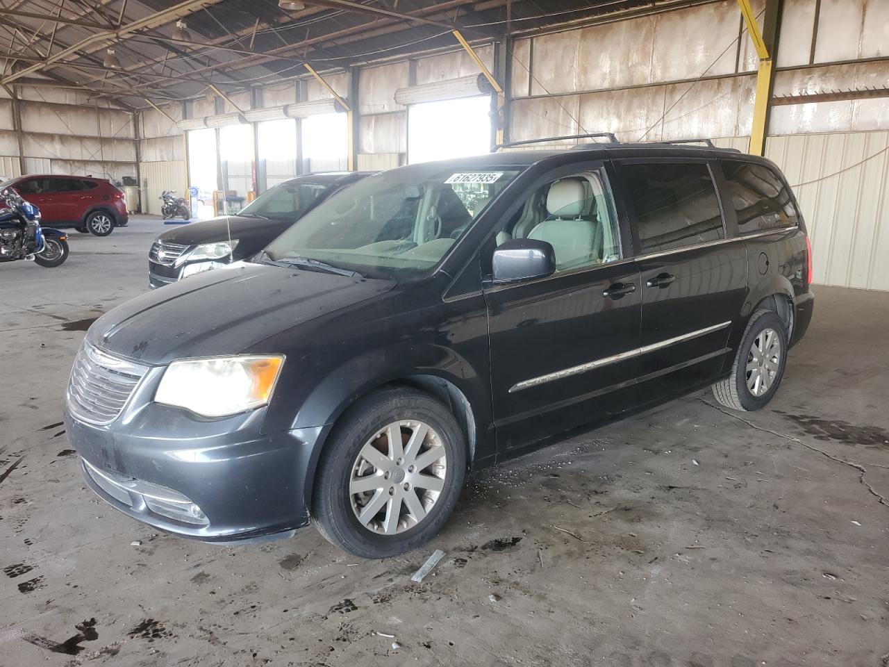 CHRYSLER TOWN & COUNTRY TOURING