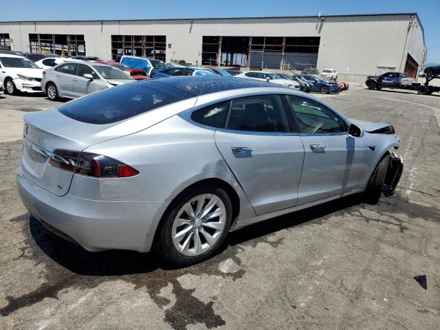 2017 TESLA MODEL S 5YJSA1E10HF203187