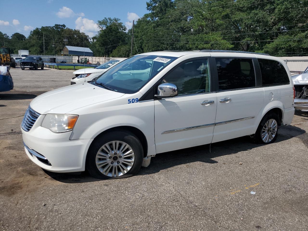 CHRYSLER TOWN & COUNTRY LIMITED
