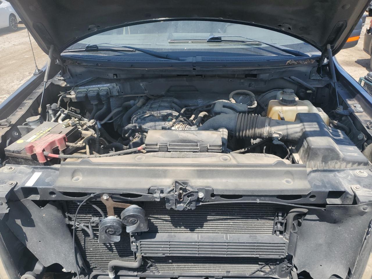 FORD F-150 SUPER CAB