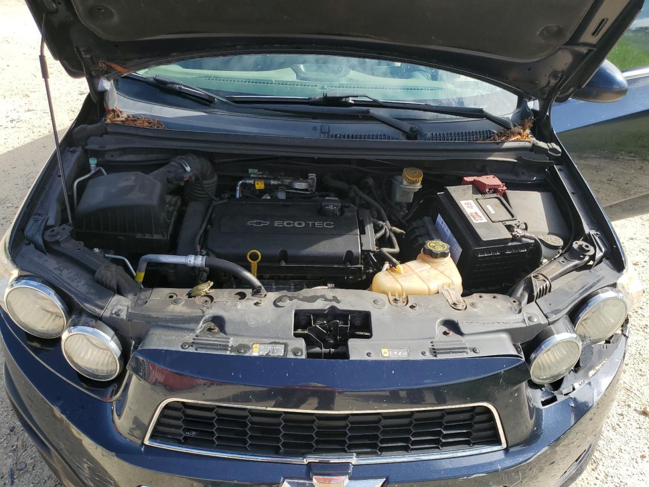 Chevrolet Sonic lt 2015