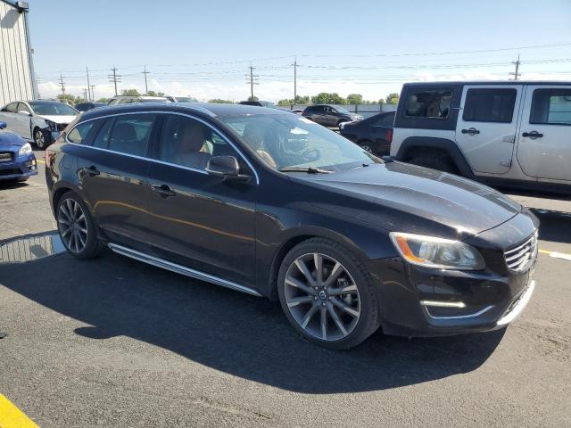 2015 VOLVO V60 PREMIE YV140MEB3F1186603