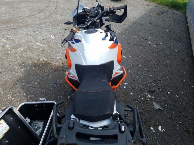 2024 KTM 1290 SUPER VBKV59409RM996487