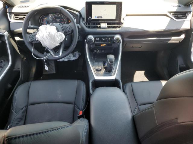 2025 TOYOTA RAV4 SE JTM16RFV9SJ075030