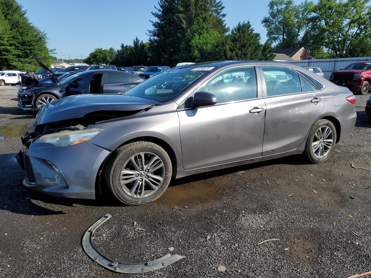 TOYOTA CAMRY LE