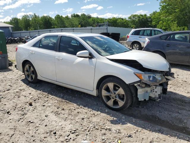 Vin: 4t1bf1fk3eu467527, lot: 61767405, toyota camry l 20144