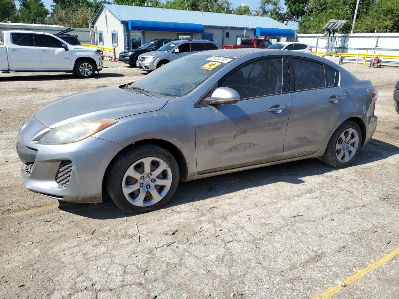 MAZDA 3 I