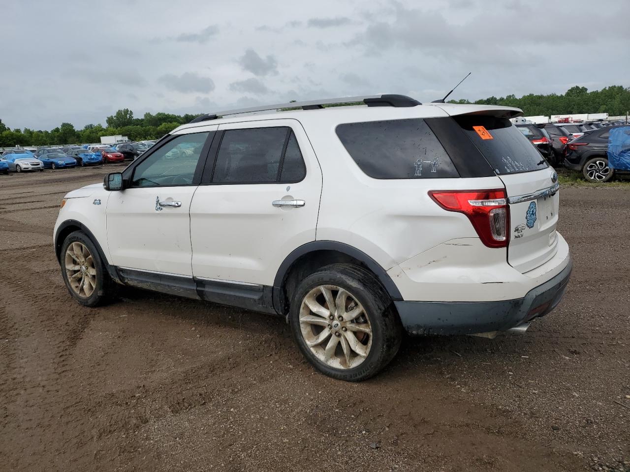FORD EXPLORER XLT