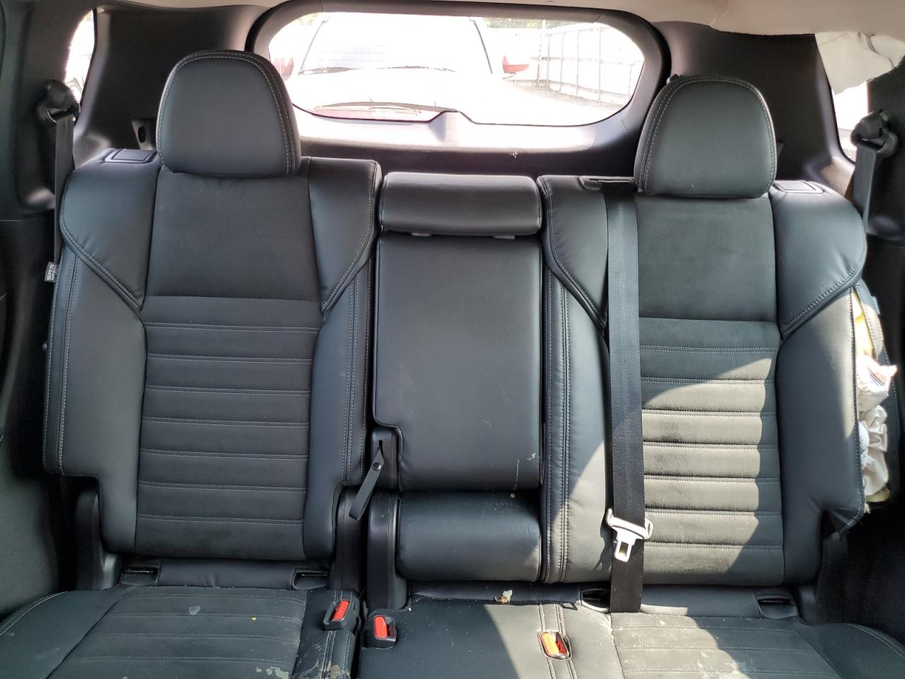 MITSUBISHI OUTLANDER SE