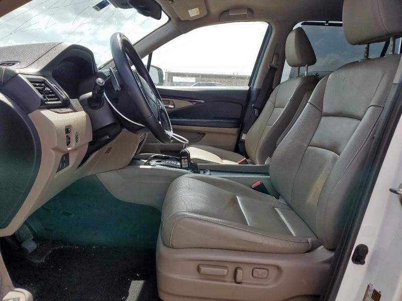 2017 HONDA PILOT TOUR 5FNYF6H94HB072212