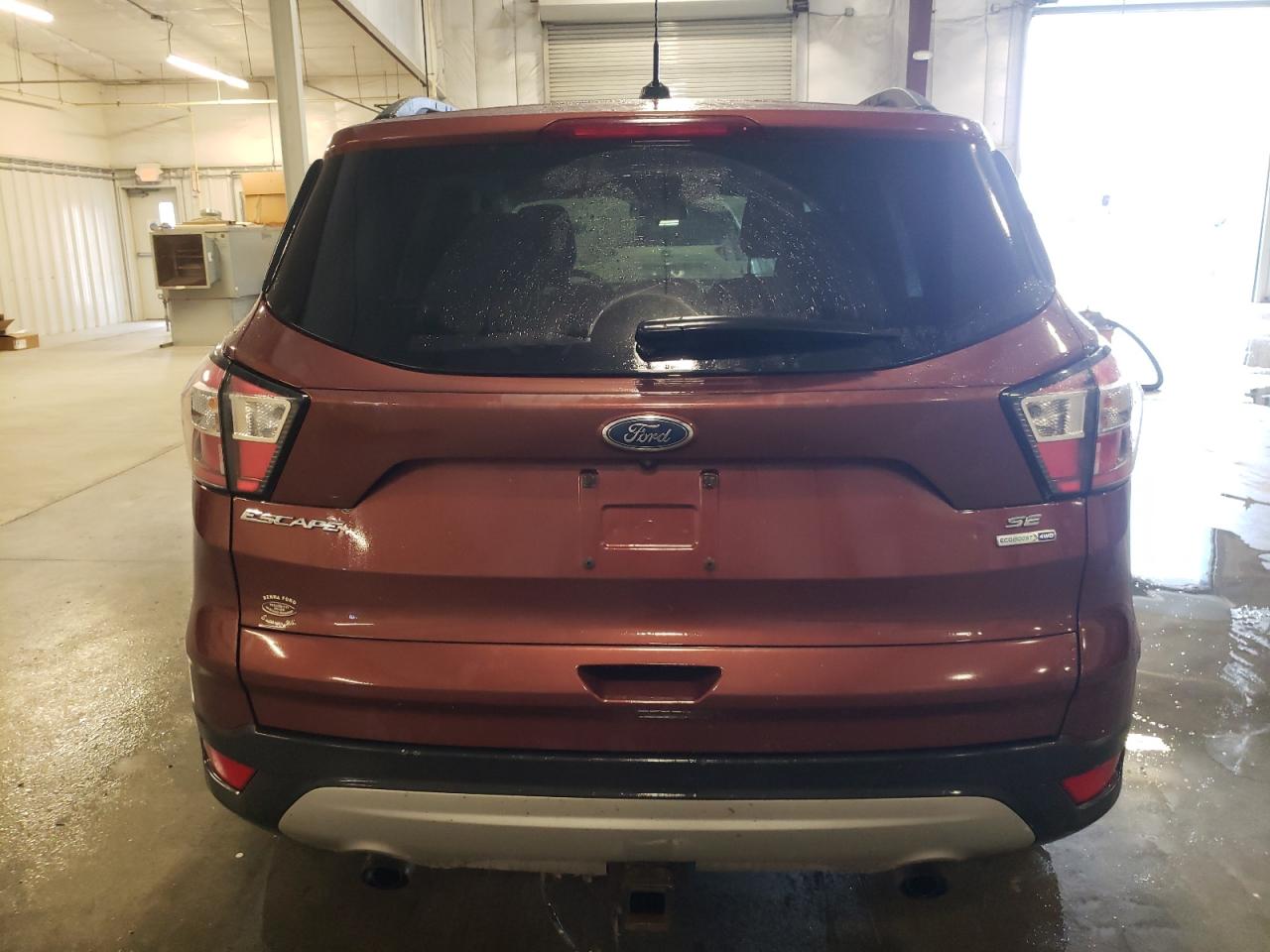 FORD ESCAPE SE