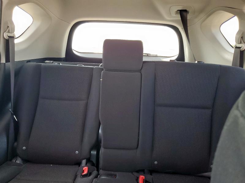2015 TOYOTA RAV4 LE - JTMZFREV0FJ031167