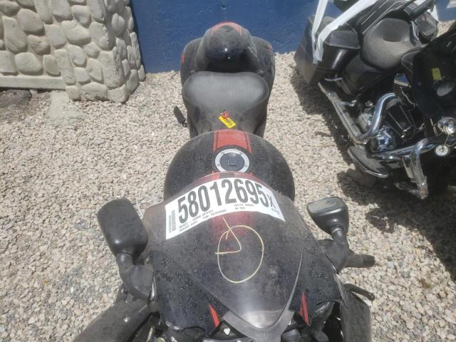 2018 SUZUKI GSX1300 RA JS1GX72B7J2100565
