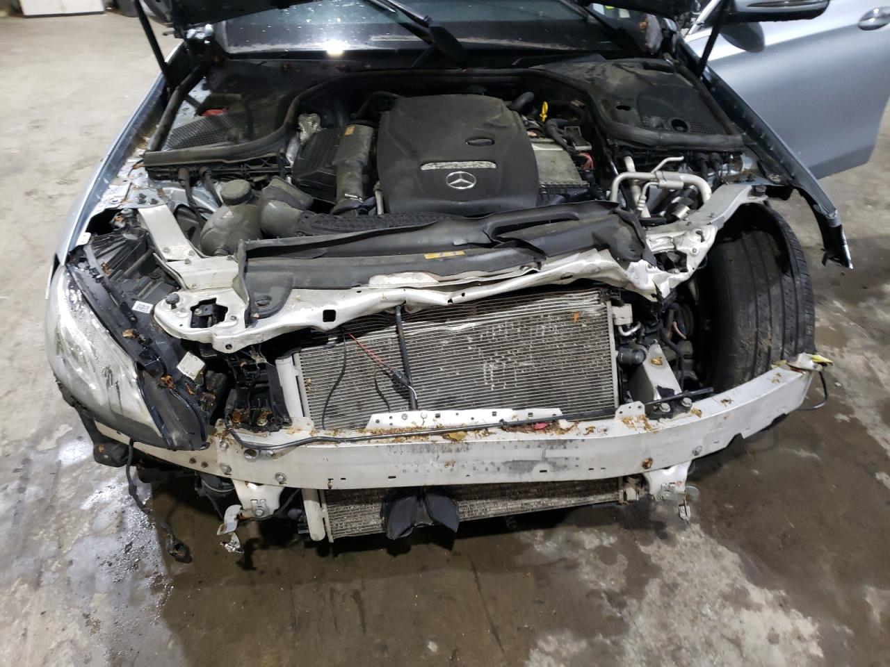 MERCEDES-BENZ E-CLASS 300 4MATIC