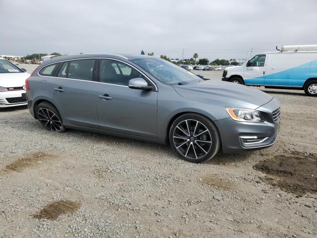 Vin: yv140mek6h1369464, lot: 62484625, volvo v60 t5 premier 20174