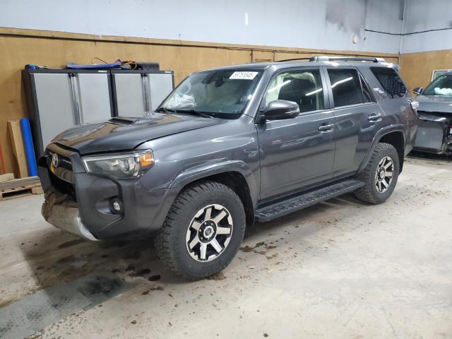 TOYOTA 4RUNNER SR