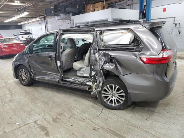 2018 TOYOTA SIENNA XLE 5TDYZ3DC7JS924089