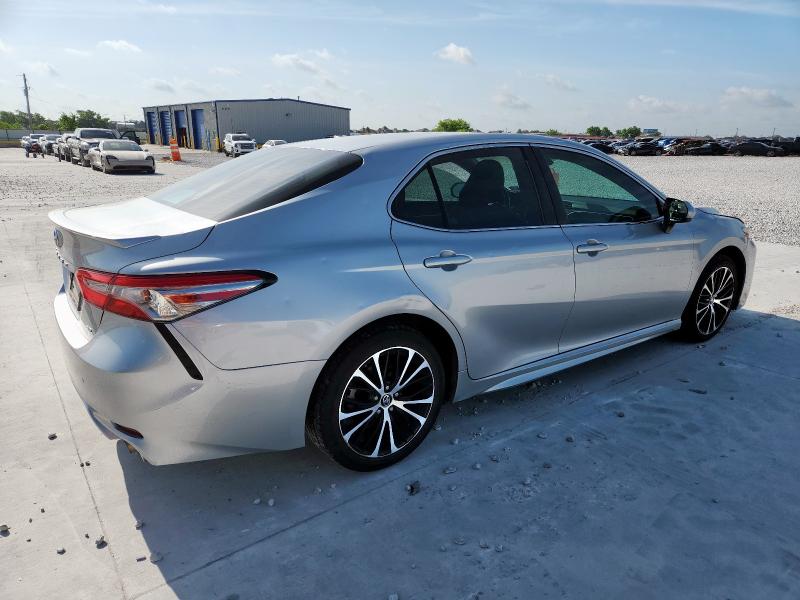2018 TOYOTA CAMRY L 4T1B11HK5JU578537