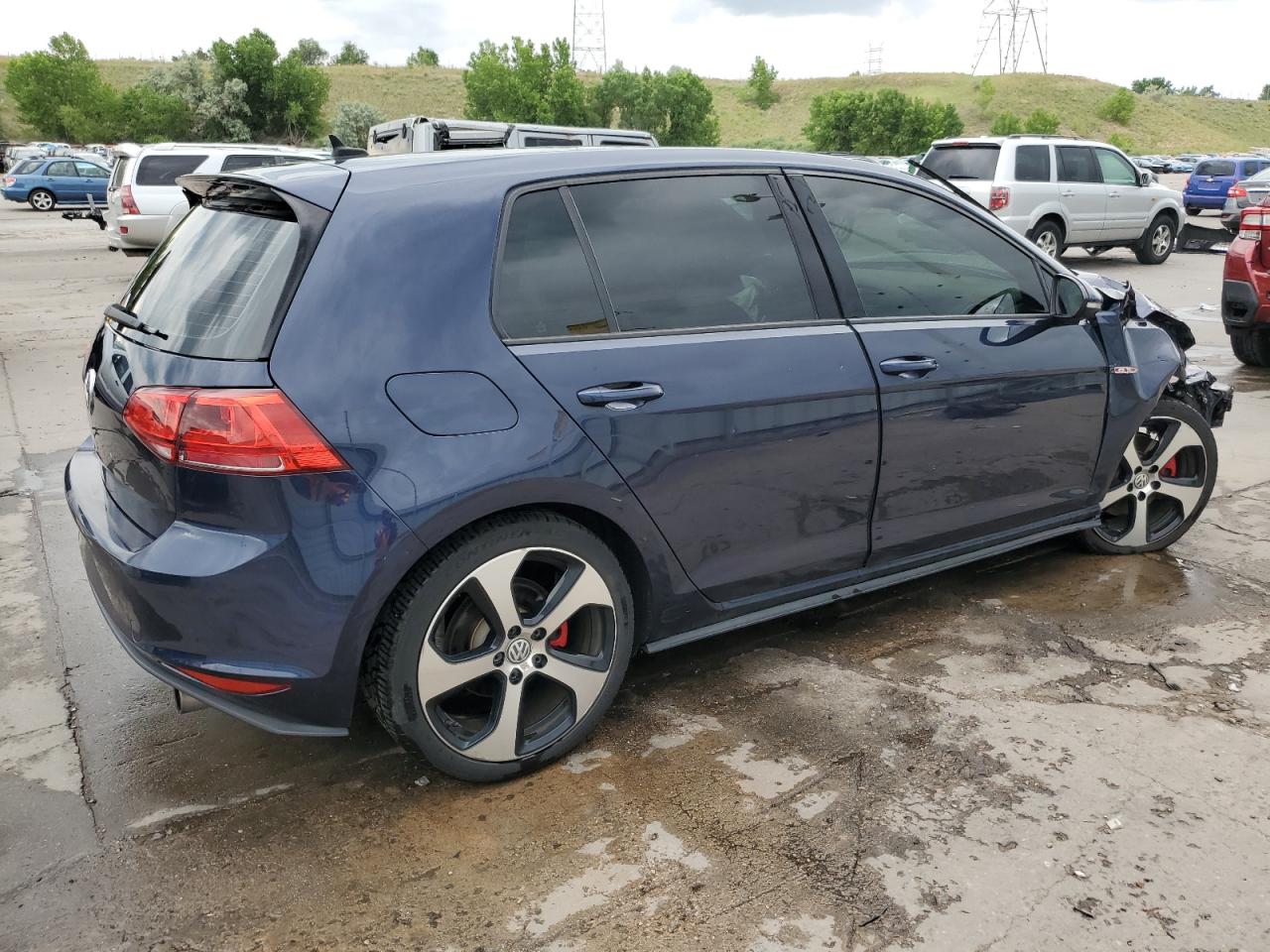 VOLKSWAGEN GOLF GTI S/SE