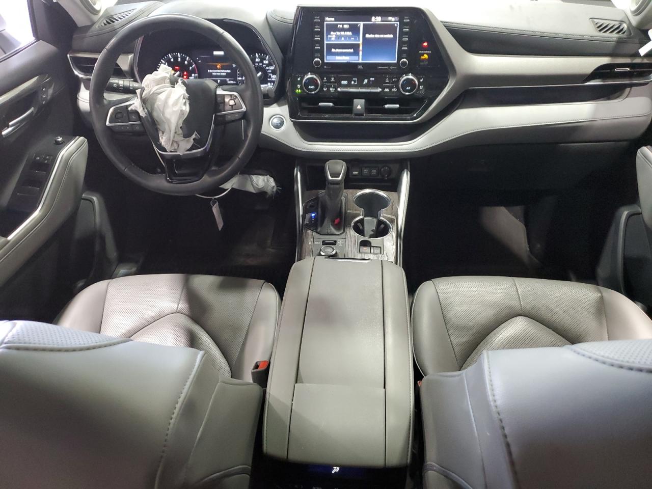 TOYOTA HIGHLANDER LIMITED