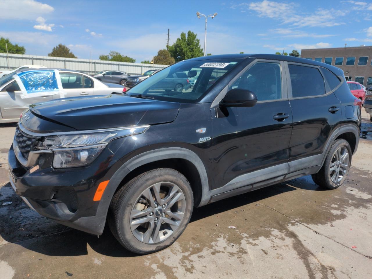 KIA SELTOS LX