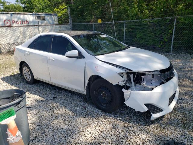 Vin: 4t1bf1fk6eu384366, lot: 61720415, toyota camry l 20144