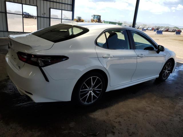 Vin: 4t1g11bk5ru115081, lot: 61108015, toyota camry se night shade 20243