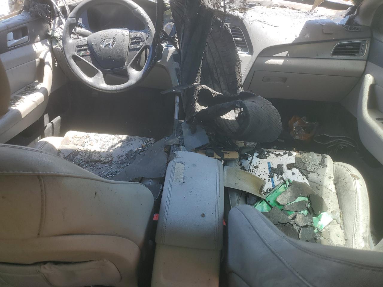 HYUNDAI SONATA SPORT