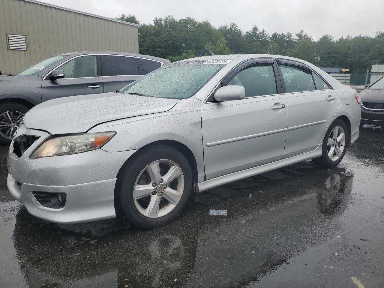 TOYOTA CAMRY BASE