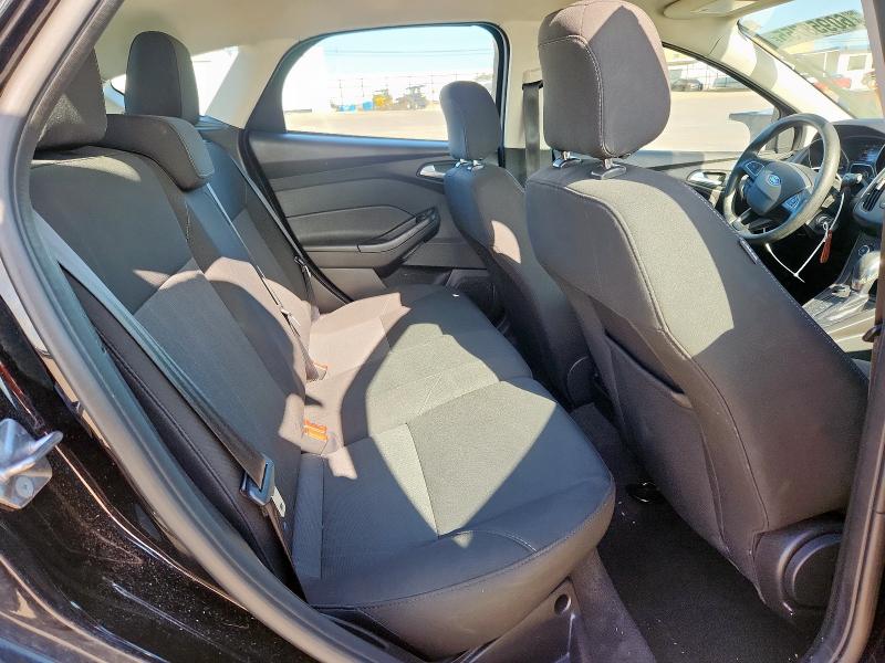 2018 FORD FOCUS SE 1FADP3K20JL320521