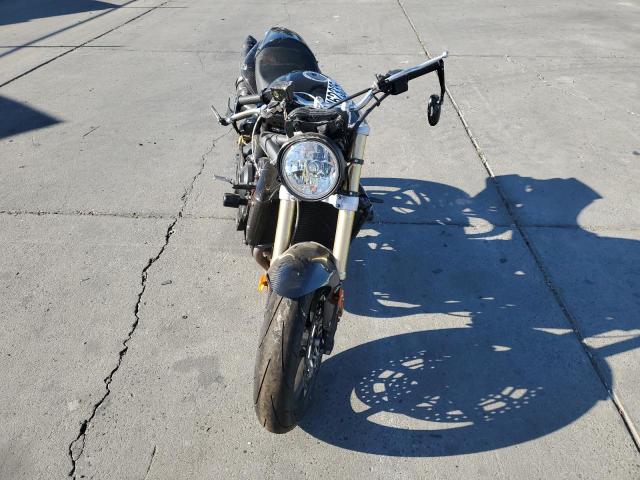 2010 TRIUMPH MOTORCYCLE STREET TRI SMTD01NE9AJ435351