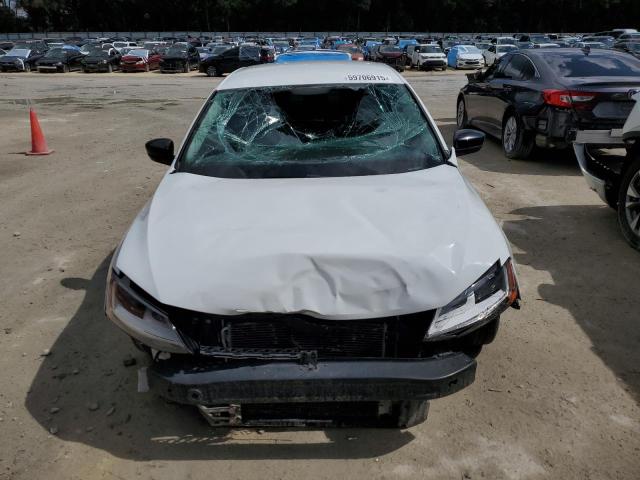 2018 VOLKSWAGEN JETTA SE 3VWDB7AJXJM207504