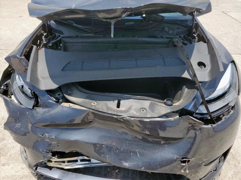 2024 TESLA MODEL Y 7SAYGDEF8RA262981