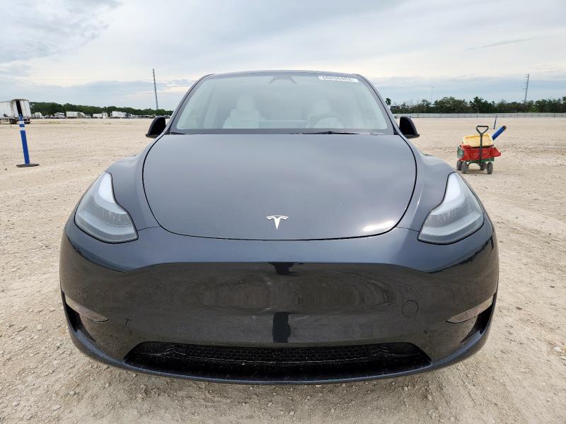 2024 TESLA MODEL Y 7SAYGAEE4RF194736