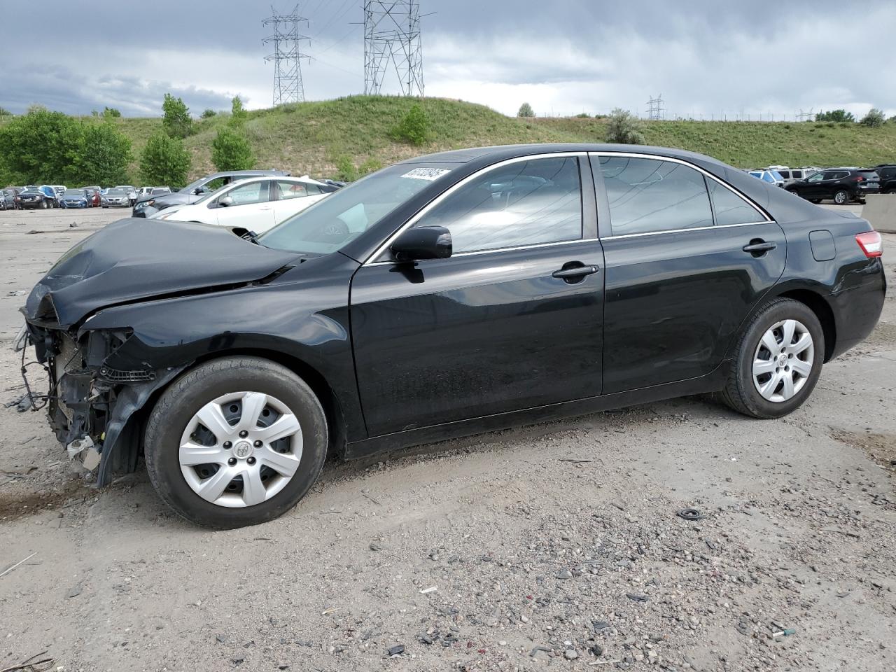 TOYOTA CAMRY BASE