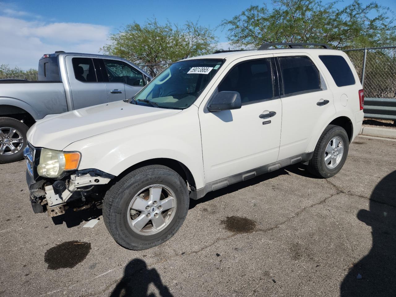  Salvage Ford Escape