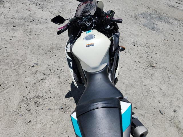2024 YAMAHA YZFR3 A MH3RH18Y7RK017526