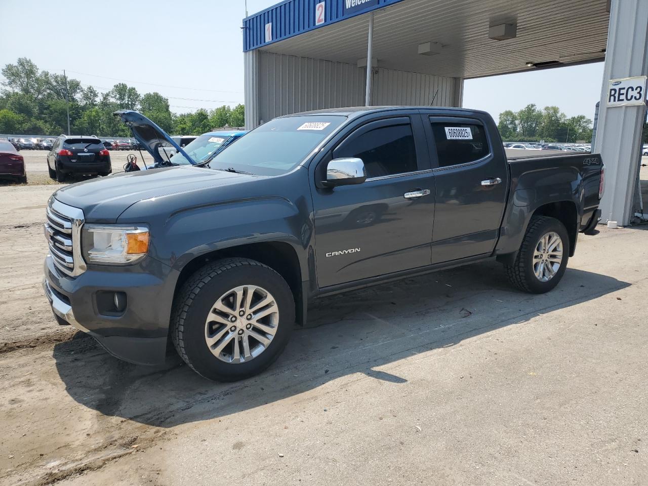 GMC CANYON SLT