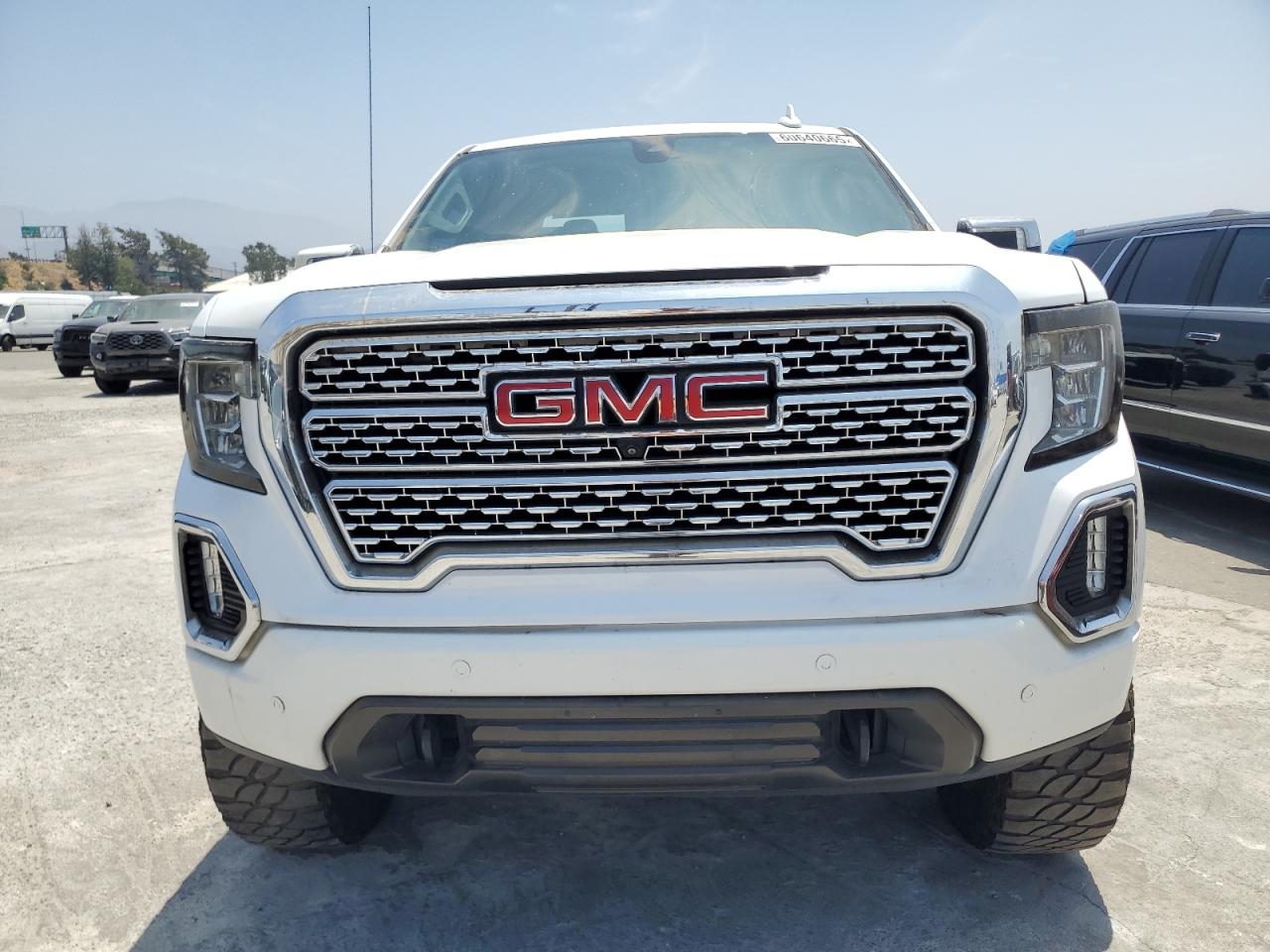 GMC SIERRA K1500 SLT