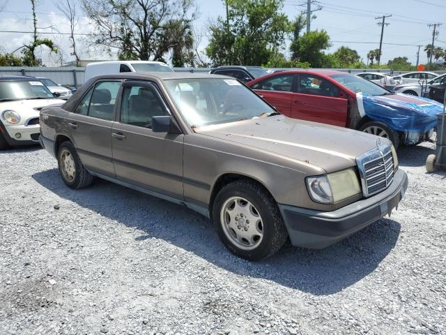 Vin: wdbea26d5ha535029, lot: 59921725, mercedes-benz 260-class e 19874