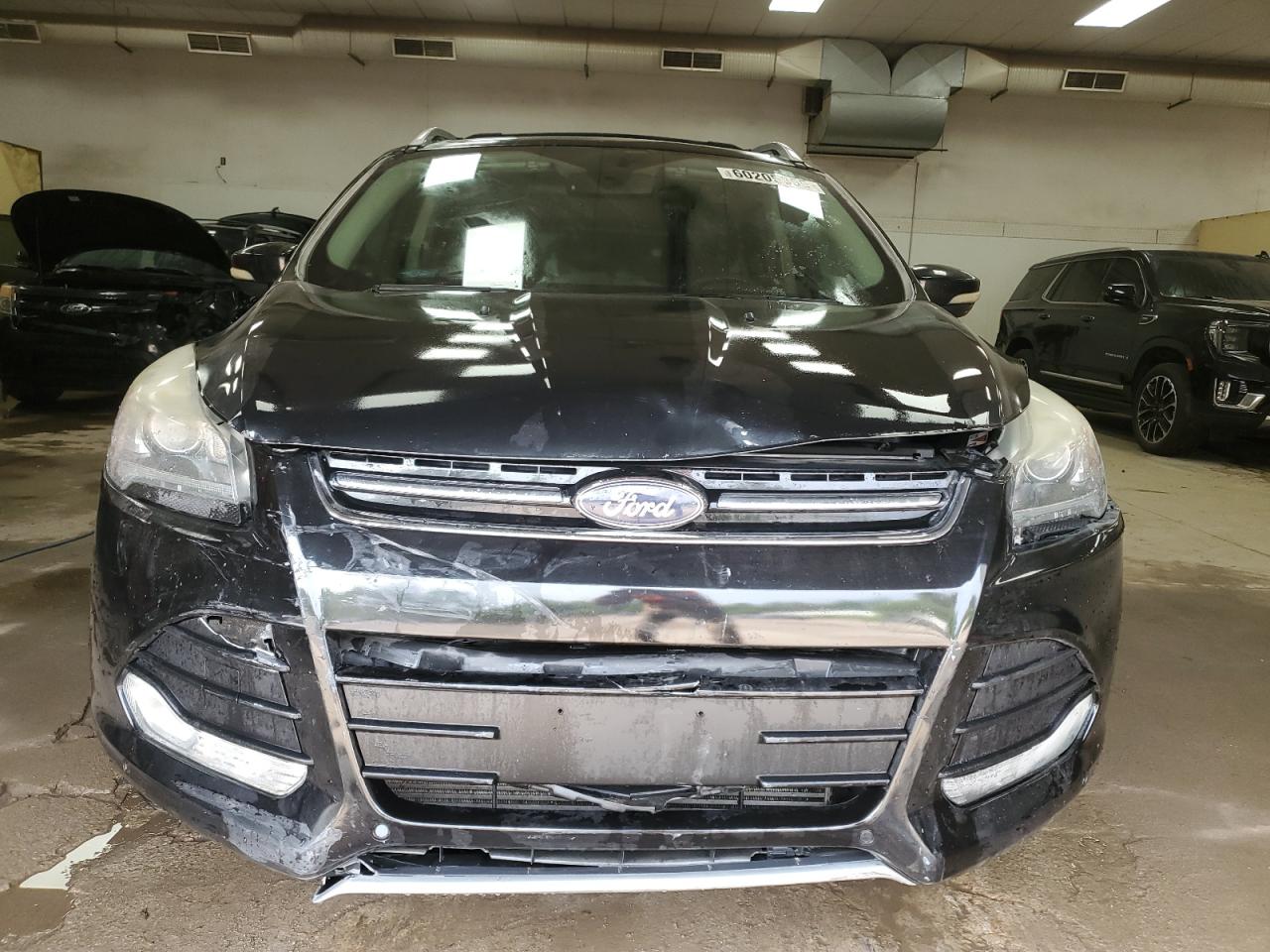 FORD ESCAPE TITANIUM