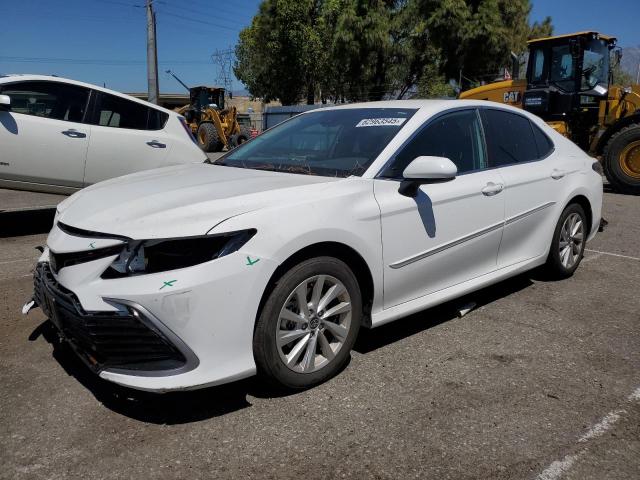 Vin: 4t1c11ak2ru223285, lot: 62963545, toyota camry le 2024 img_1