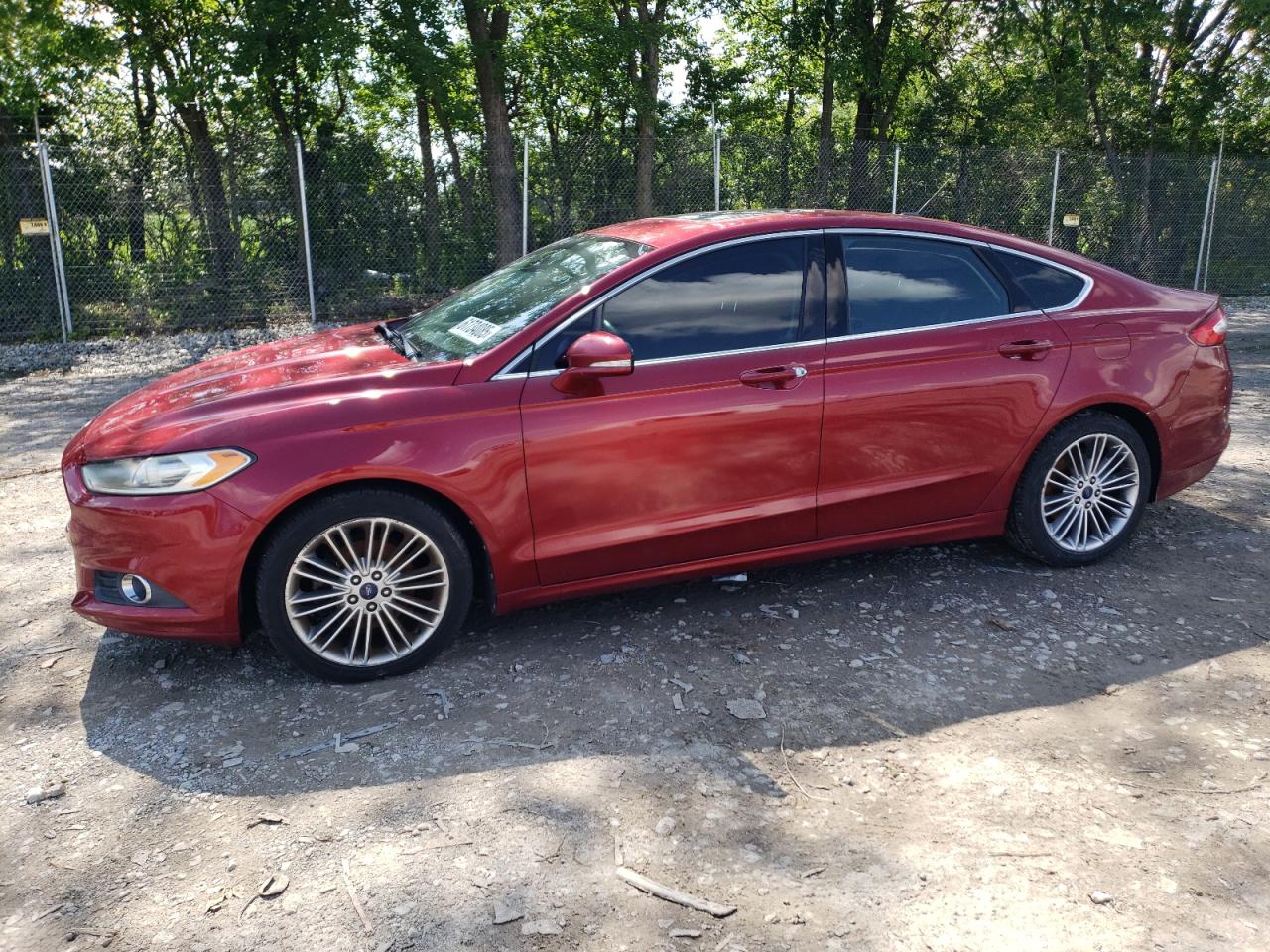FORD FUSION SE